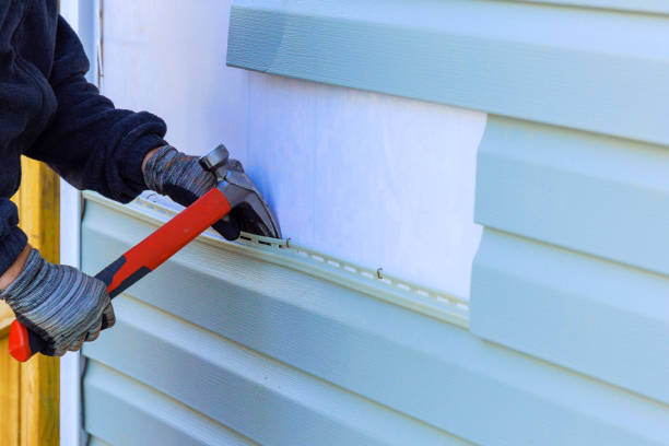 Reliable Siding Inspection contractor in Thonotosassa, FL by Creative Siding